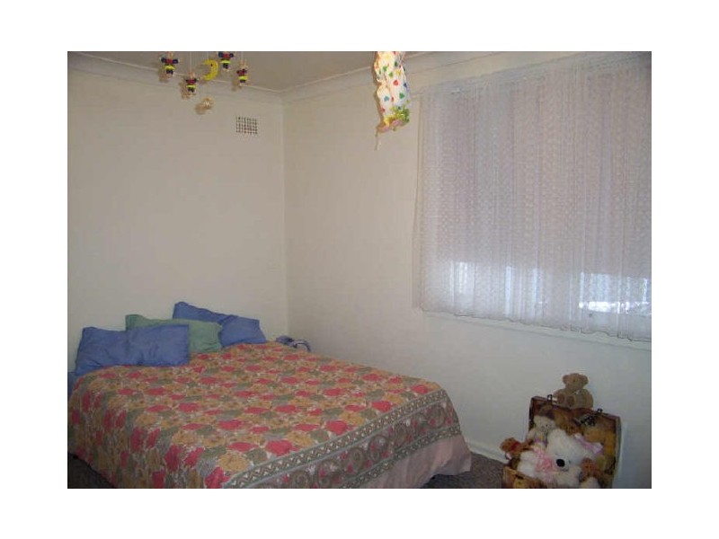 17 Hood Street, Cowra NSW 2794