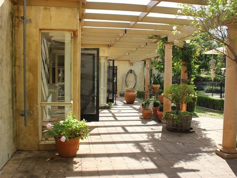 69 River Park Road, Cowra NSW 2794