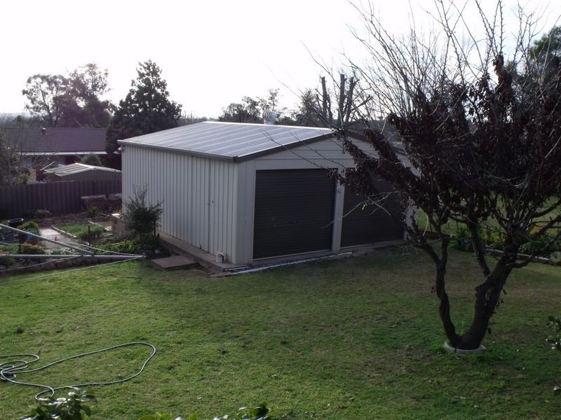 18 Binni Creek Road, Cowra NSW 2794