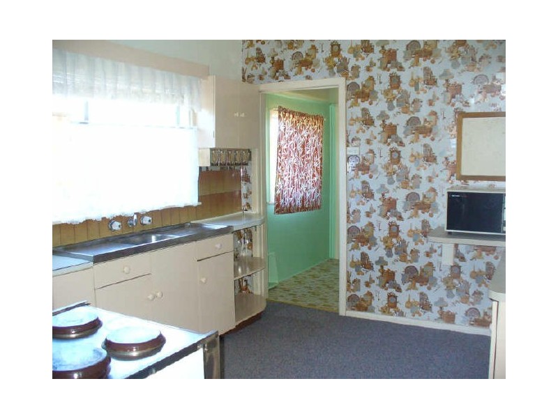 22 Binni Creek Road, Cowra NSW 2794