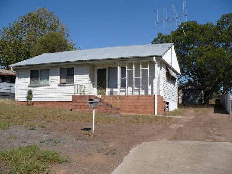 29 Eulo Street, Cowra NSW 2794