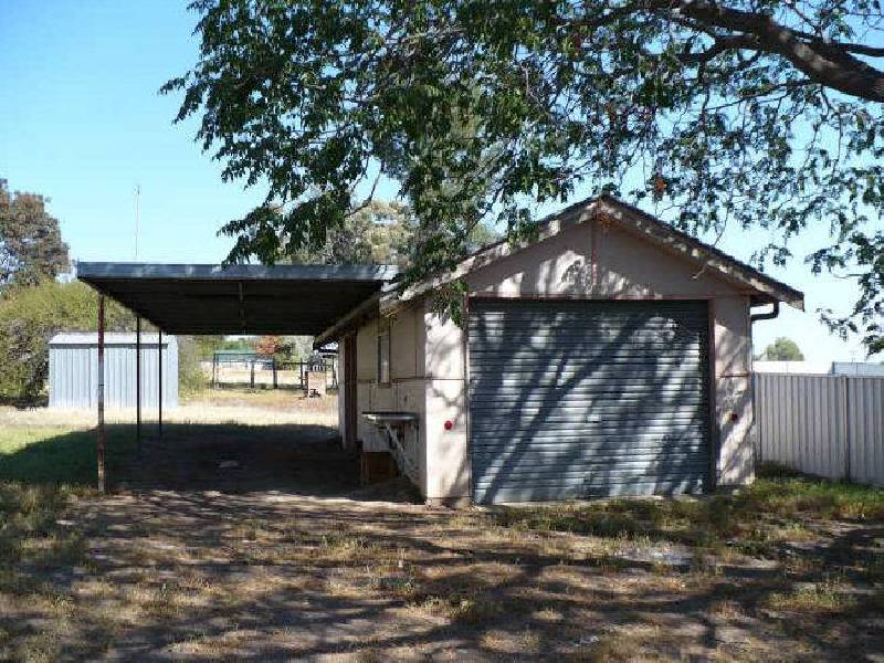 29 Eulo Street, Cowra NSW 2794