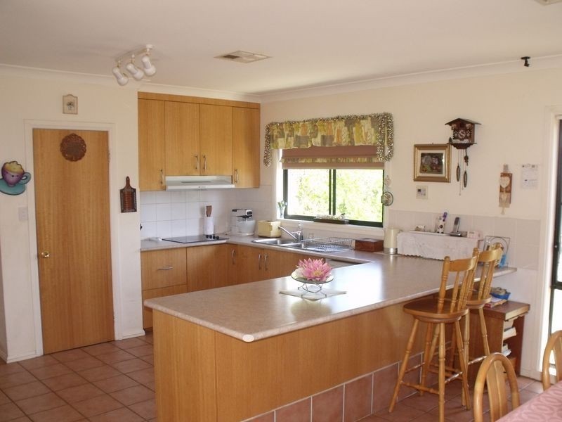 35 Dawson Drive, Cowra NSW 2794