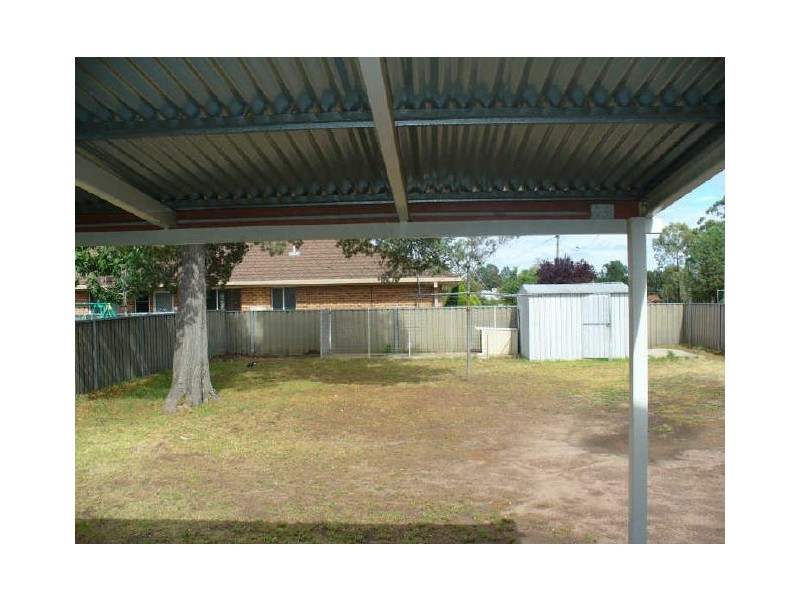 17 Dungowan Street, Cowra NSW 2794