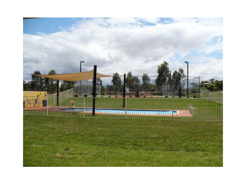 15 Valley View Road, Cowra NSW 2794