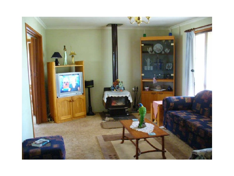 Goodacre Drive, Woodstock NSW 2793