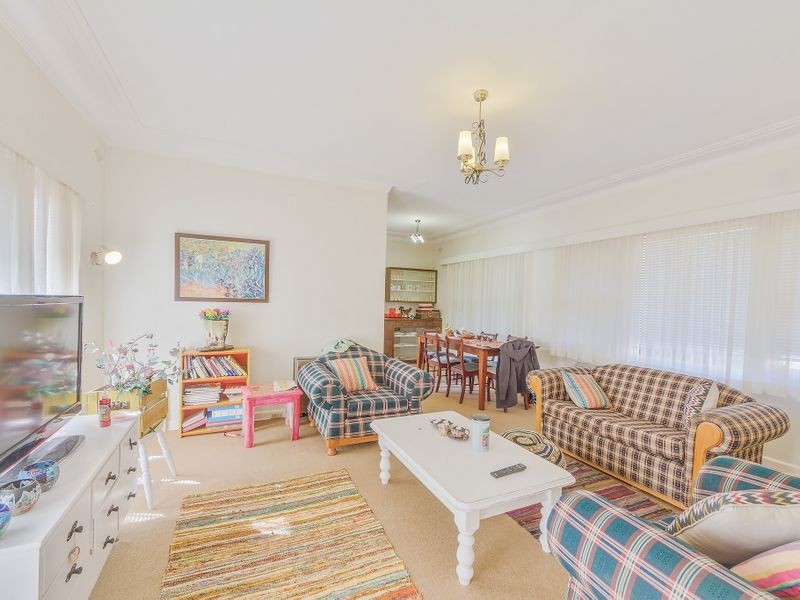 53 Lachlan Street, Cowra NSW 2794