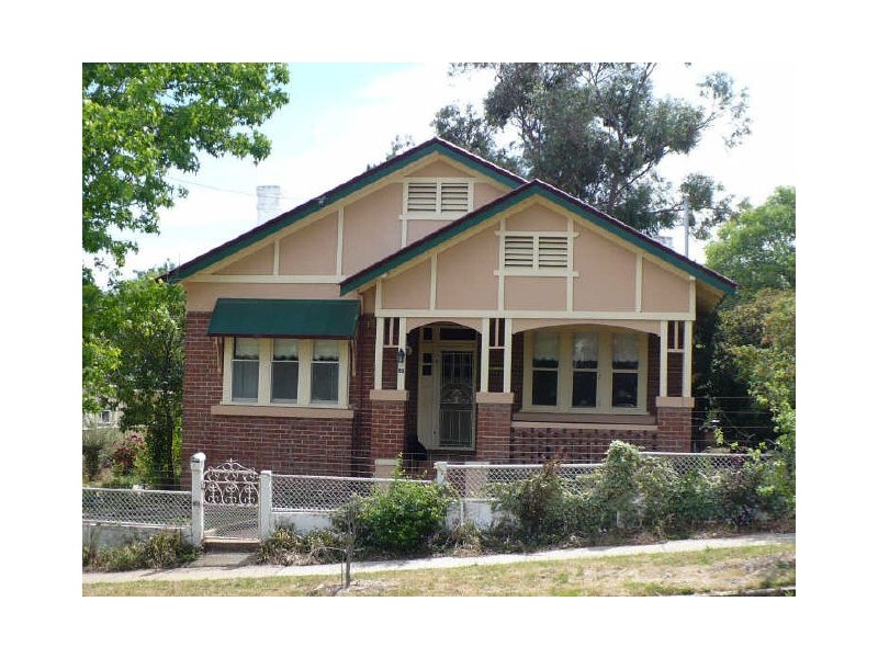 120 Fitzroy Street, Cowra NSW 2794
