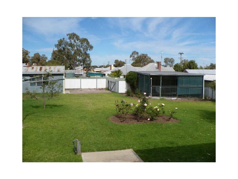 19 Parkes Street, Cowra NSW 2794