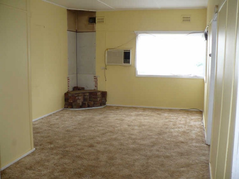 17 Mulyan Street, Cowra NSW 2794