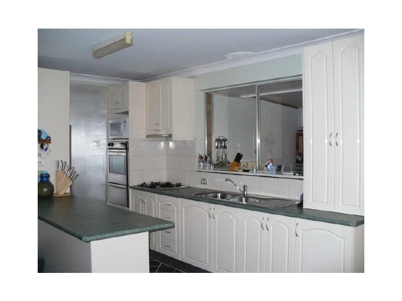 5 Karinya Street, Cowra NSW 2794