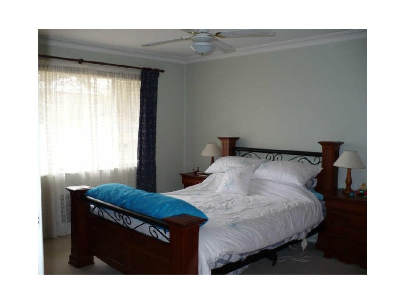 5 Karinya Street, Cowra NSW 2794