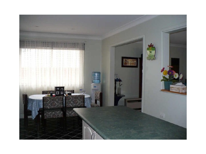 5 Karinya Street, Cowra NSW 2794