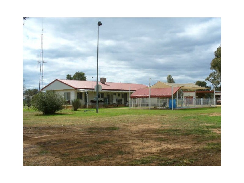 The Farm/158 Wongara Lane, Gooloogong NSW 2805