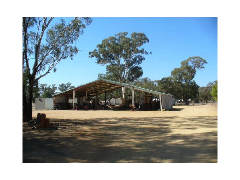 The Farm/158 Wongara Lane, Gooloogong NSW 2805