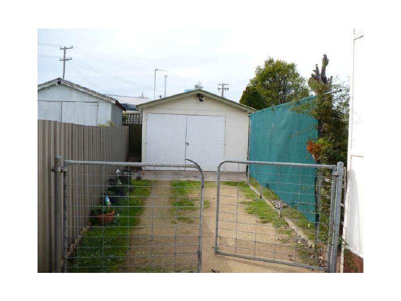 19 Mulyan Street, Cowra NSW 2794