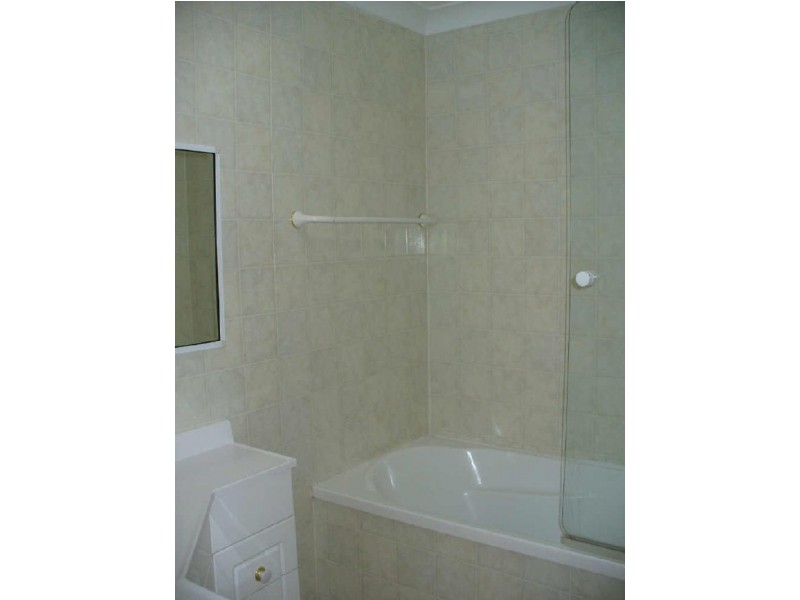 10 Valley View Road, Cowra NSW 2794