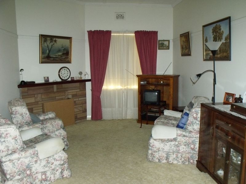 81 Brisbane Street, Cowra NSW 2794