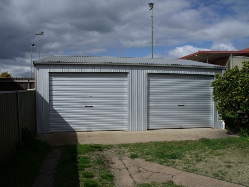 81 Brisbane Street, Cowra NSW 2794