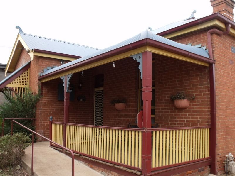 87 Brisbane Street, Cowra NSW 2794