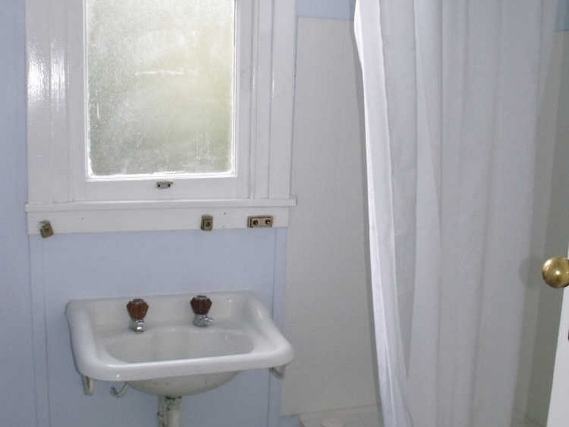 22 Whitby Street, Cowra NSW 2794