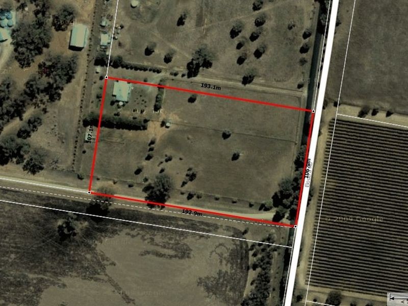 171 Elouera Road, Cowra NSW 2794