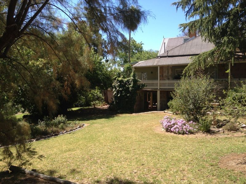 88-90 Macquarie Street, Cowra NSW 2794