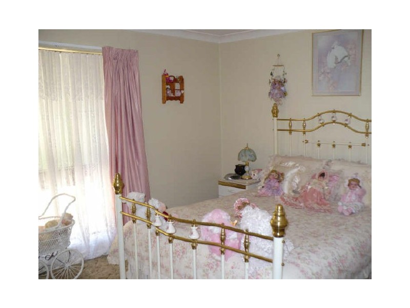 19 Hanna Street, Cowra NSW 2794