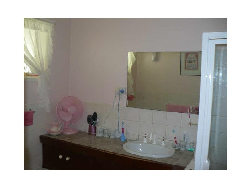 19 Hanna Street, Cowra NSW 2794