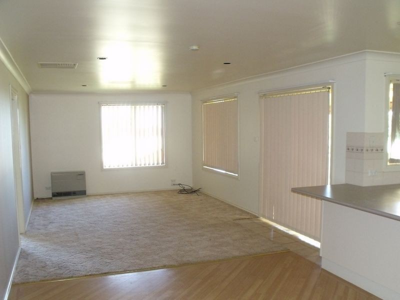 14 Eucalypt Close, Cowra NSW 2794