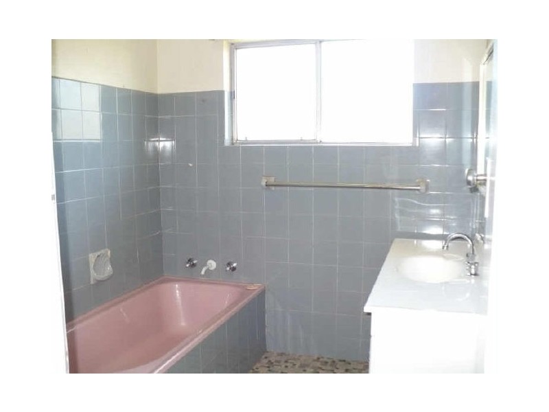 21 Watt Street, Cowra NSW 2794