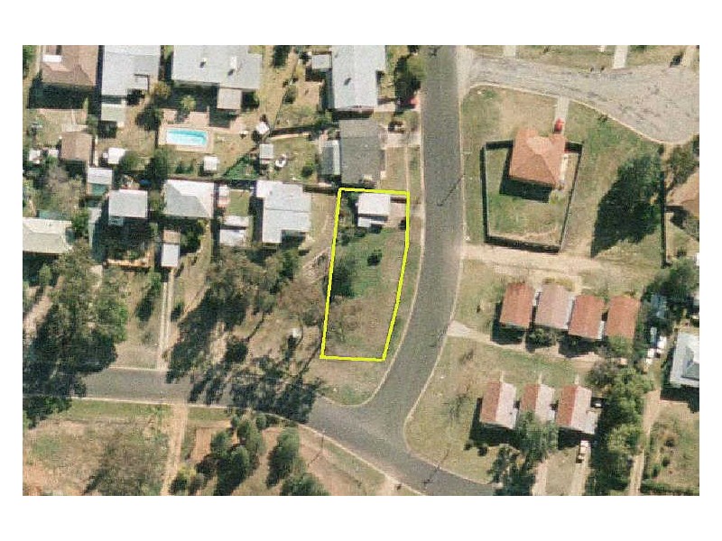 2 Brisbane Avenue, Cowra NSW 2794