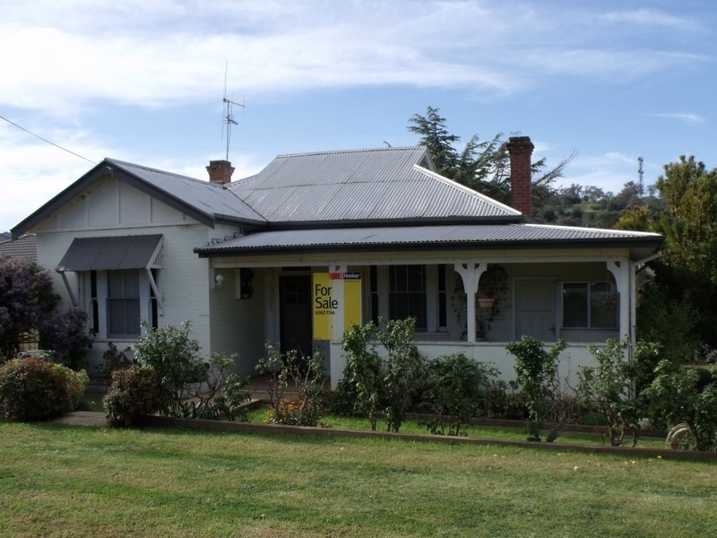46 Vaux Street, Cowra NSW 2794