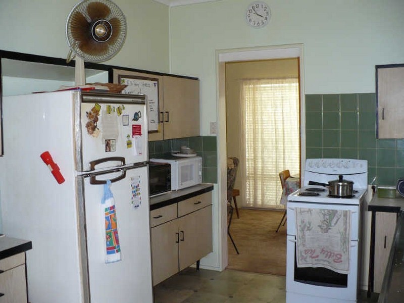 39 Comerford Street, Cowra NSW 2794