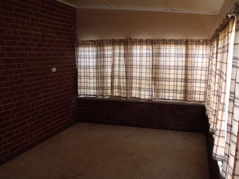 44 Fitzroy Avenue, Cowra NSW 2794