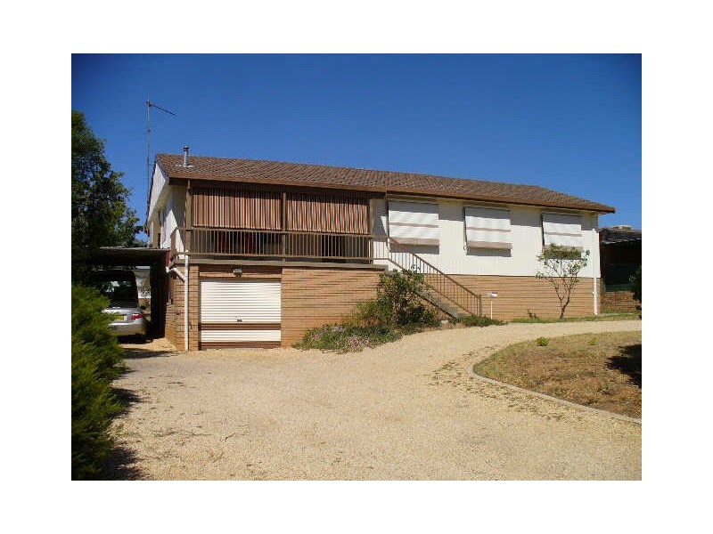 3 Farrer Street, Cowra NSW 2794