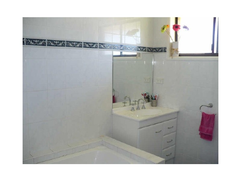 3 Dawson Drive, Cowra NSW 2794