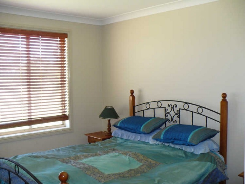 8 River Park Road, Cowra NSW 2794