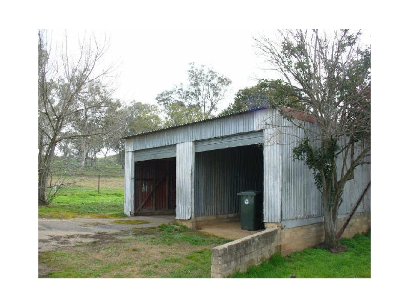 15 Binni Street, Cowra NSW 2794