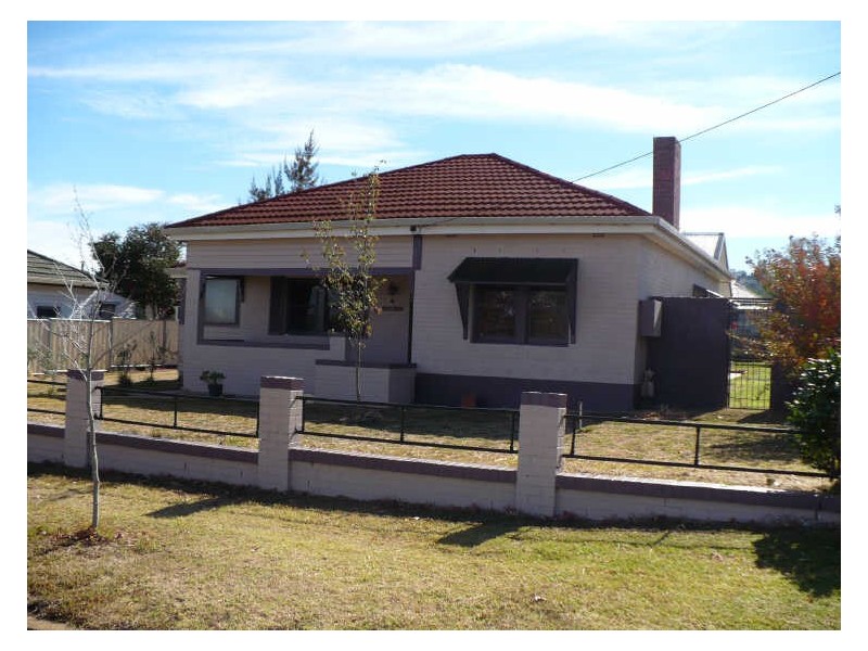 26 Parkes Street, Cowra NSW 2794