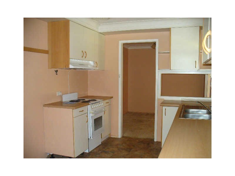 27 Watt Street, Cowra NSW 2794