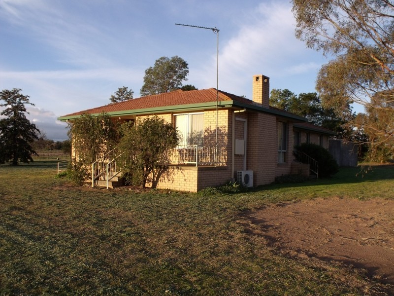 117 Jukes Lane, Cowra NSW 2794