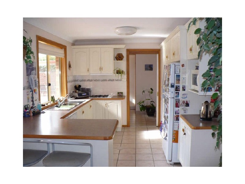 10 Banksia Close, Cowra NSW 2794