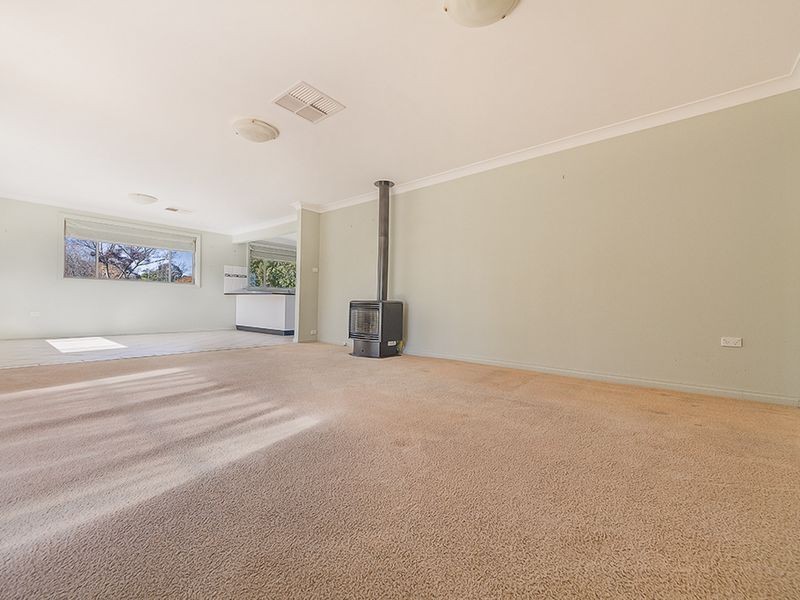 4 Taronga Drive, Cowra NSW 2794