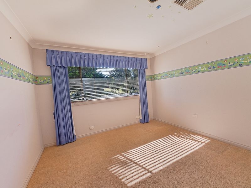 4 Taronga Drive, Cowra NSW 2794