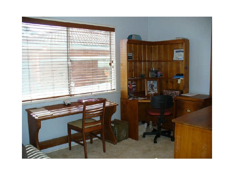 17 Newcombe Street, Cowra NSW 2794