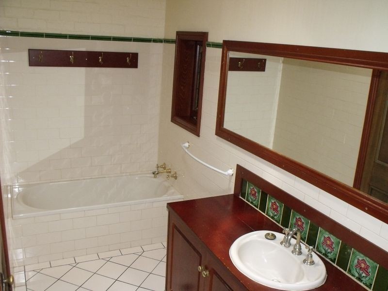 16 Binni Creek Road, Cowra NSW 2794