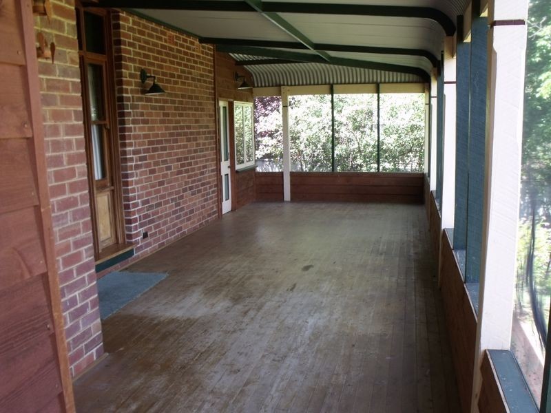 16 Binni Creek Road, Cowra NSW 2794