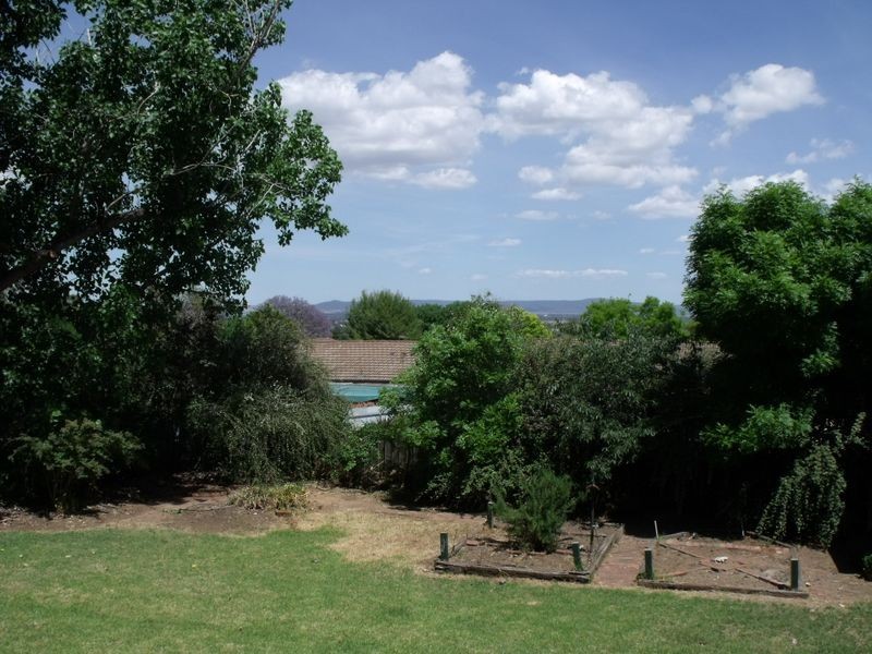 16 Binni Creek Road, Cowra NSW 2794
