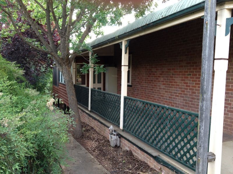 16 Binni Creek Road, Cowra NSW 2794